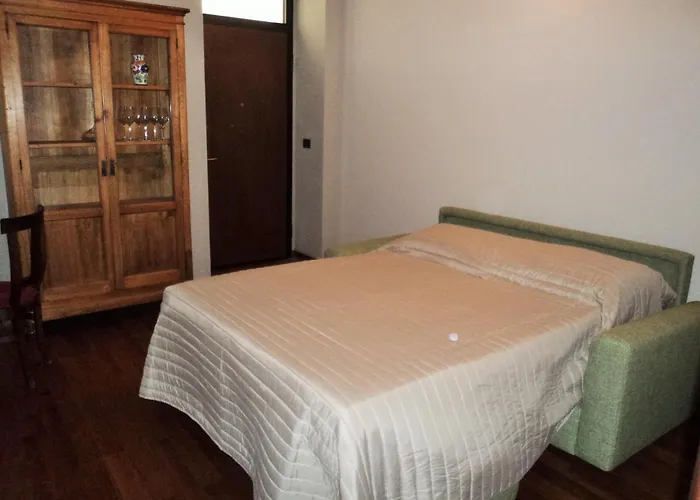 Via Pertinace 1 - 알바